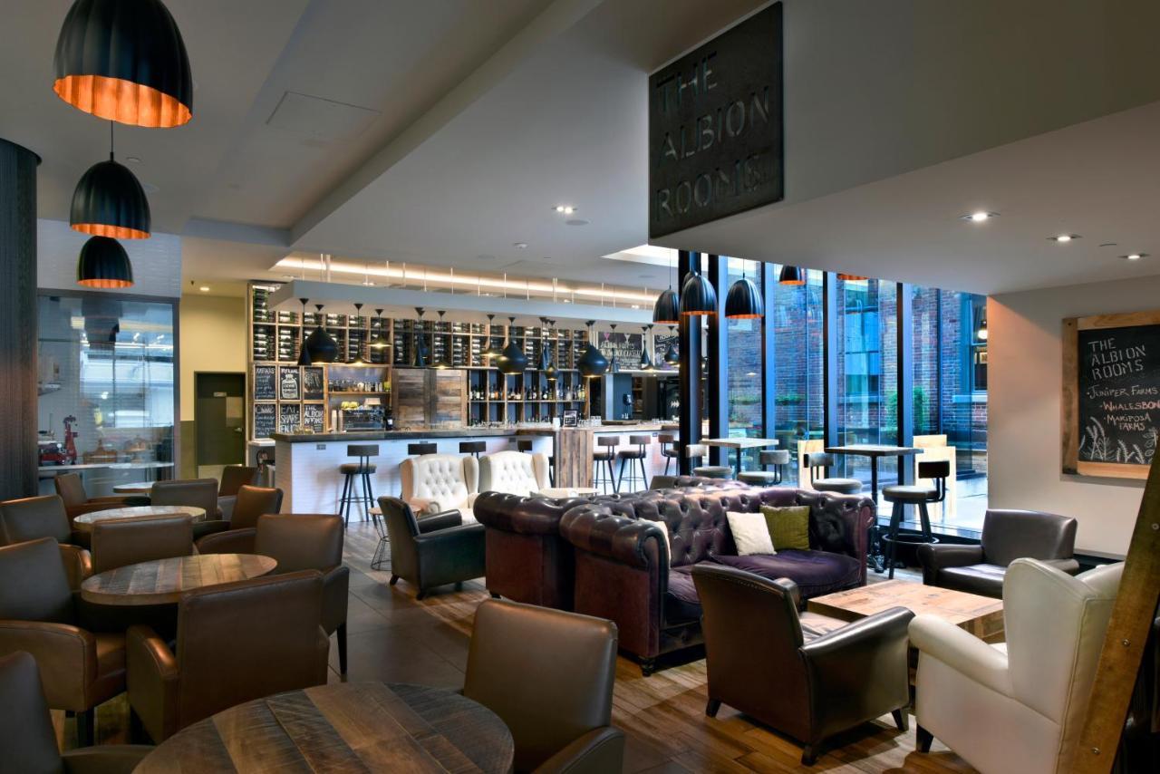 Doubletree By Hilton Ottawa Downtown Hotel Exterior photo